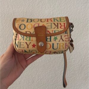 Dooney & Bourke Vintage Wristlet- EUC